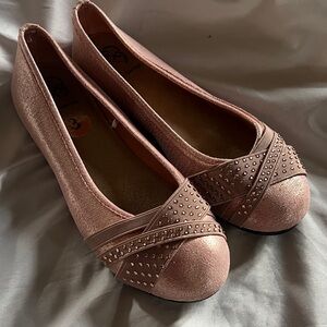 Girls pink Studded  Flats ❤️